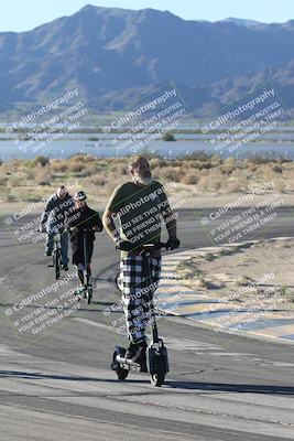 media/Jan-15-2026-Racers Edge (Thu) [[dfebeb70ab]]/1-Around the Pits-Track Walk/